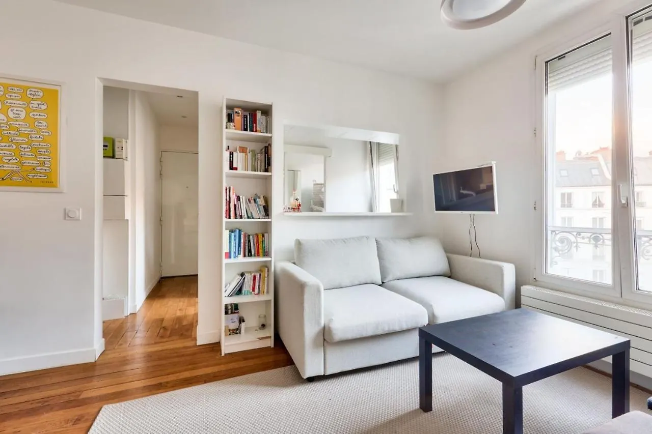 Nice Apartment For 2 - Paris Arc De Triomphe 16E 0*,  France